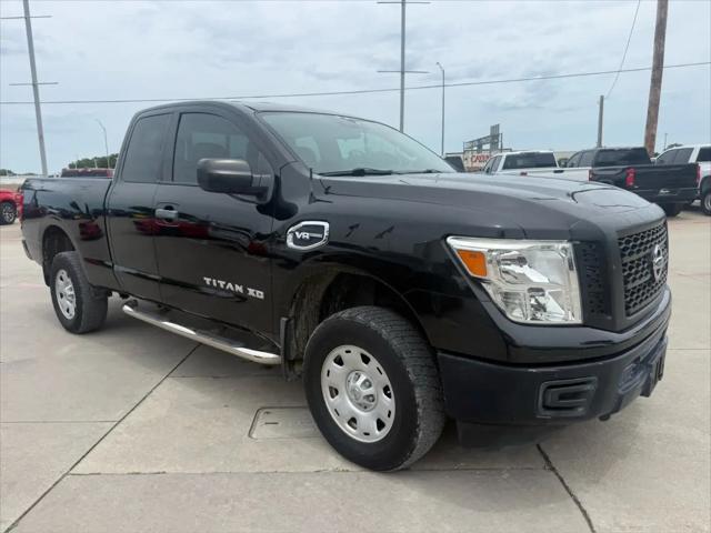 2017 Nissan Titan XD S Gas