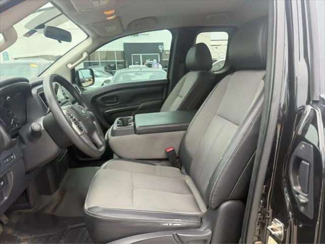 2017 Nissan Titan XD S Gas