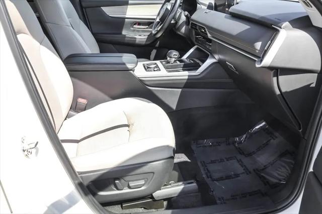 2024 Mazda X-90 3.3 Turbo Preferred