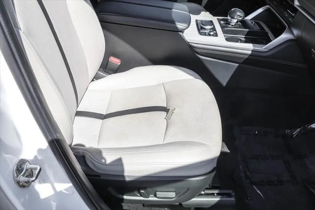 2024 Mazda X-90 3.3 Turbo Preferred