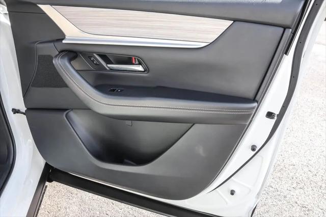 2024 Mazda X-90 3.3 Turbo Preferred