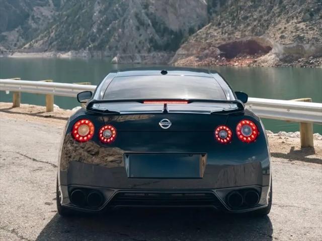 2014 Nissan GT-R Premium