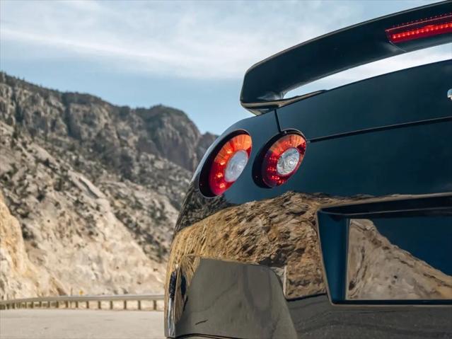 2014 Nissan GT-R Premium