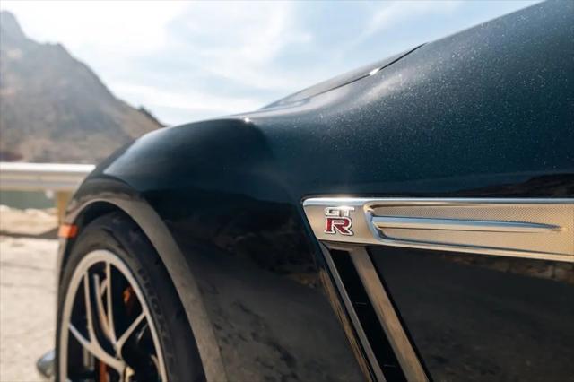 2014 Nissan GT-R Premium