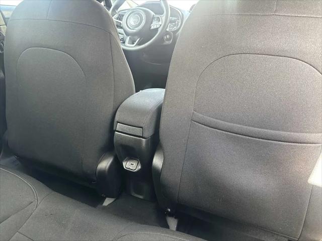 2021 Jeep Renegade Latitude FWD