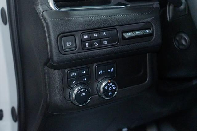 2024 GMC Yukon 4WD Denali