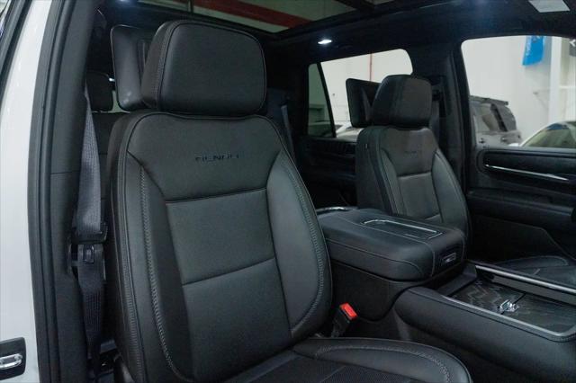 2024 GMC Yukon 4WD Denali