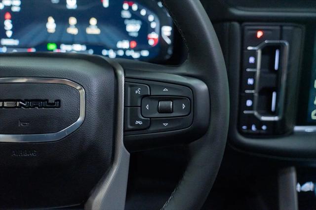 2024 GMC Yukon 4WD Denali