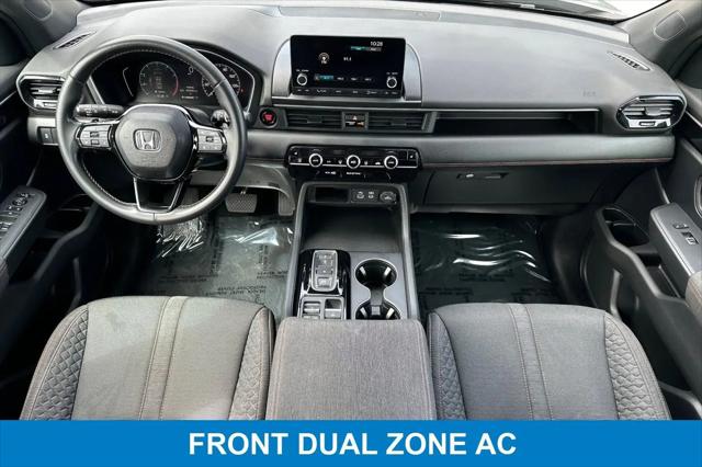 2023 Honda Pilot AWD Sport