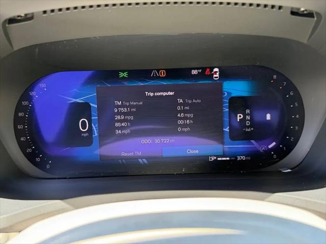 2024 Volvo S60 B5 Ultimate Dark Theme