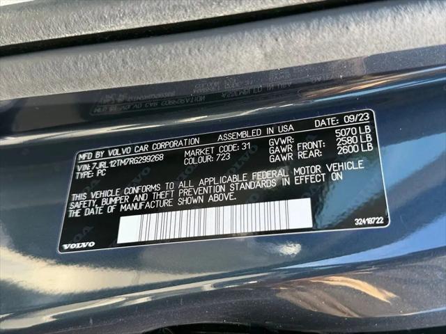 2024 Volvo S60 B5 Ultimate Dark Theme