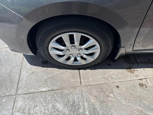 2020 Nissan Versa S Xtronic CVT