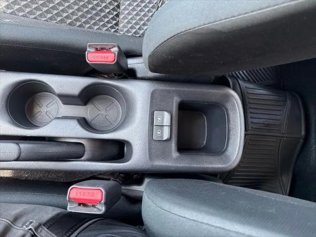 2020 Nissan Versa S Xtronic CVT