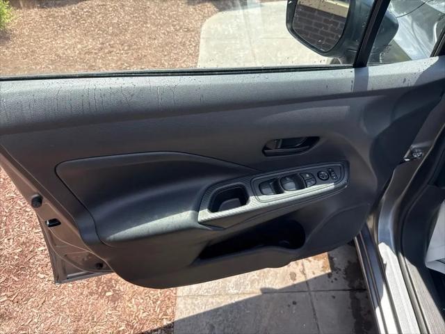 2020 Nissan Versa S Xtronic CVT