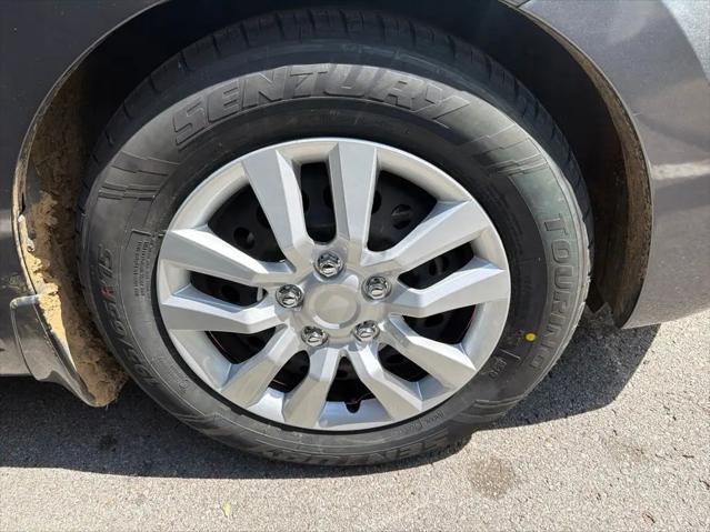 2020 Nissan Versa S Xtronic CVT