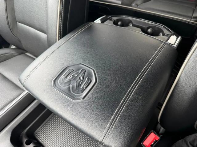 2022 Ram 1500 Laramie Crew Cab 4x4 5'7" Box