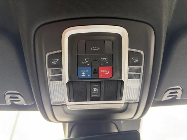 2022 Ram 1500 Laramie Crew Cab 4x4 5'7" Box