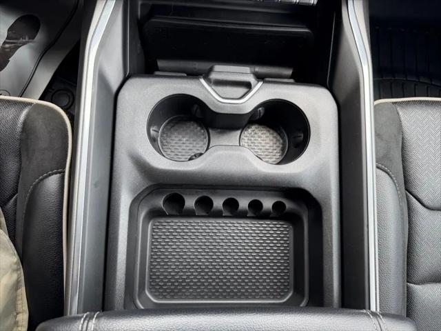 2022 Ram 1500 Laramie Crew Cab 4x4 5'7" Box