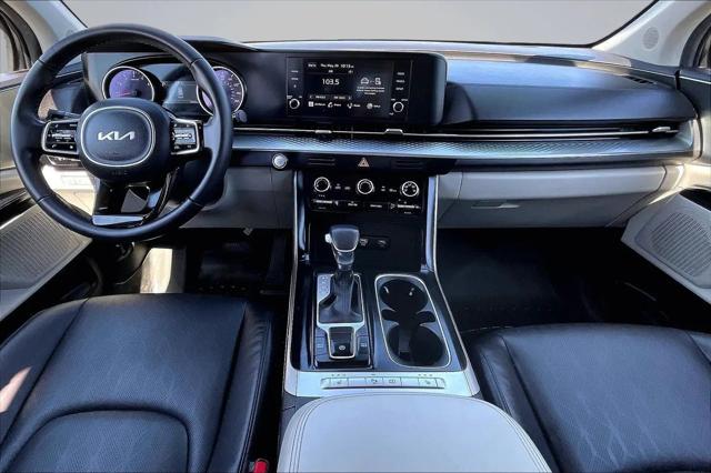 2023 Kia Carnival MPV LX Seat Package