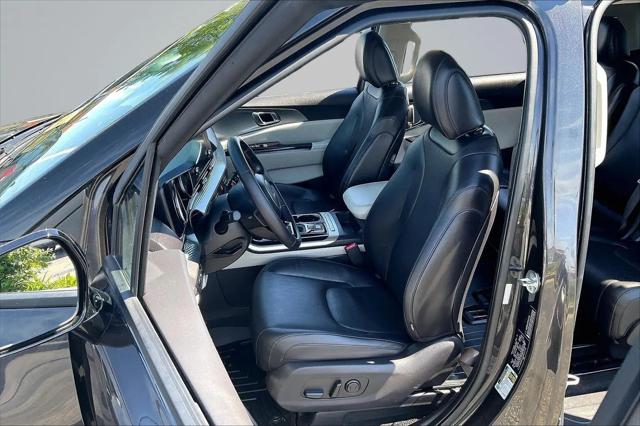 2023 Kia Carnival MPV LX Seat Package