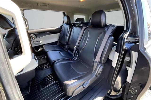 2023 Kia Carnival MPV LX Seat Package