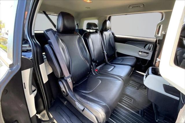 2023 Kia Carnival MPV LX Seat Package