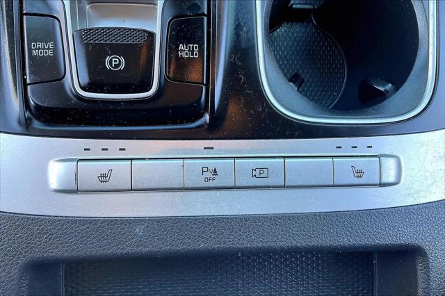 2023 Kia Carnival MPV LX Seat Package