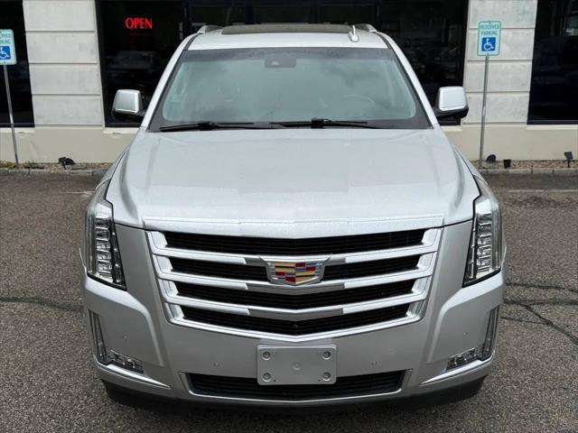 2019 Cadillac Escalade Luxury