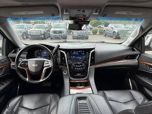 2019 Cadillac Escalade Luxury