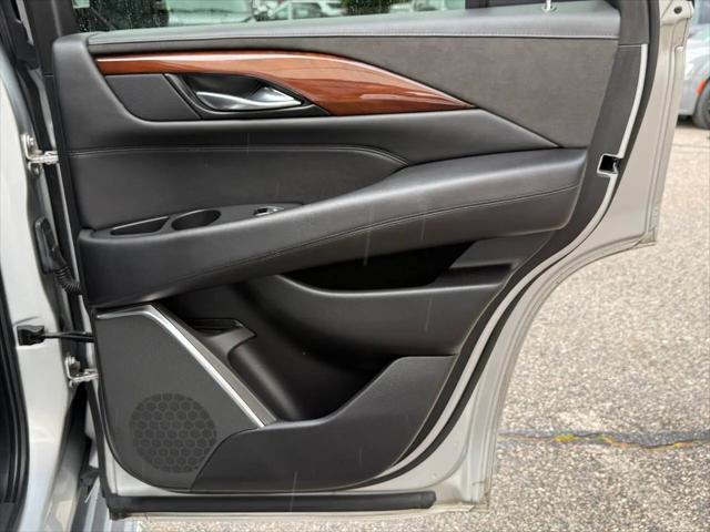 2019 Cadillac Escalade Luxury