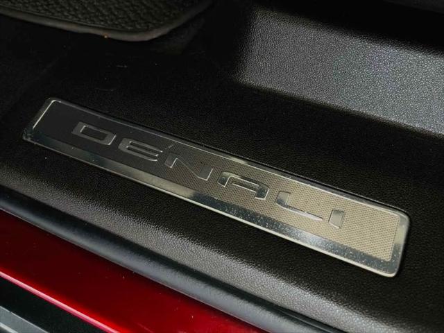 2022 GMC Yukon 4WD Denali