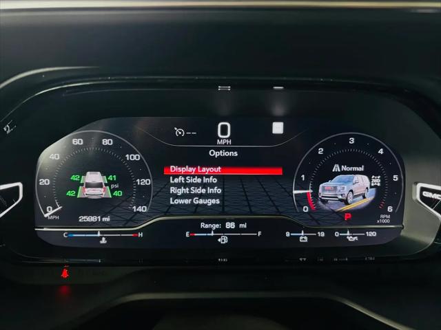 2022 GMC Yukon 4WD Denali