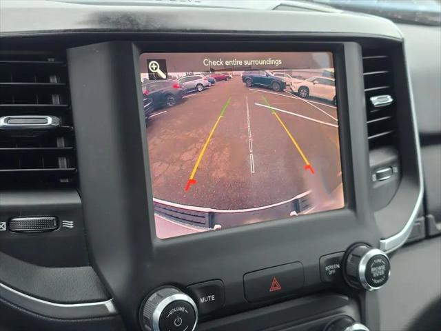 2019 Ram 1500 Big Horn/Lone Star Crew Cab 4x4 6'4" Box