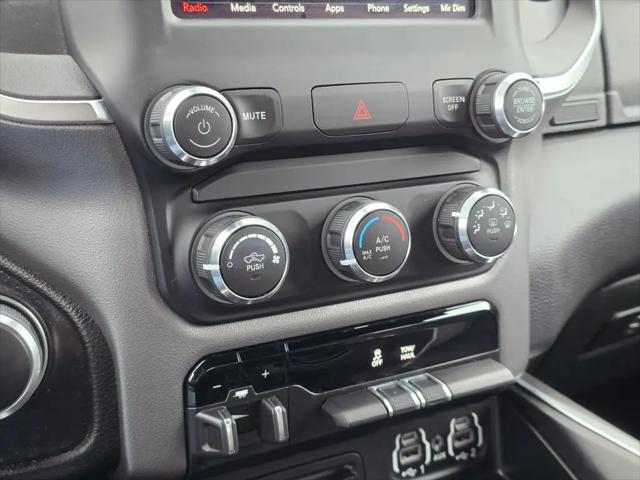 2019 Ram 1500 Big Horn/Lone Star Crew Cab 4x4 6'4" Box