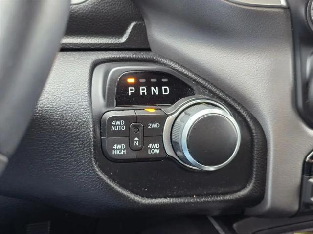 2019 Ram 1500 Big Horn/Lone Star Crew Cab 4x4 6'4" Box