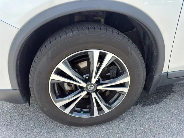 2020 Nissan Rogue SV FWD
