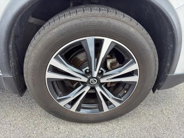 2020 Nissan Rogue SV FWD