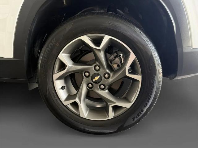 2024 Chevrolet Trax FWD LT