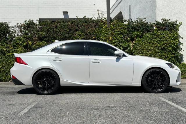 2017 Lexus IS 200t IS Turbo