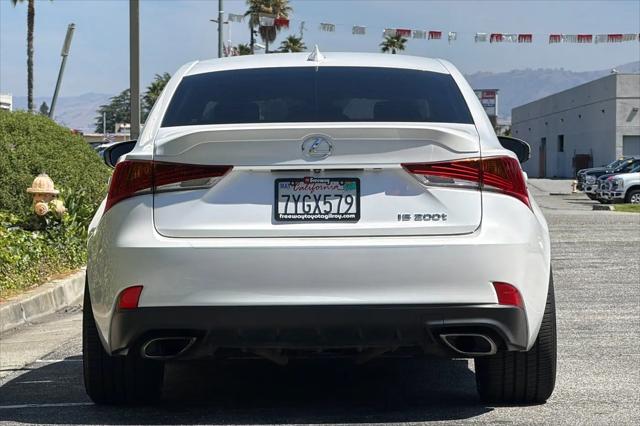 2017 Lexus IS 200t IS Turbo