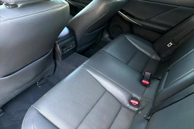 2017 Lexus IS 200t IS Turbo