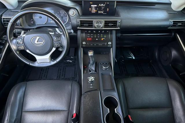 2017 Lexus IS 200t IS Turbo