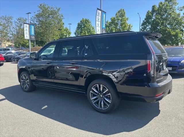 2023 Cadillac Escalade ESV 4WD Sport Platinum