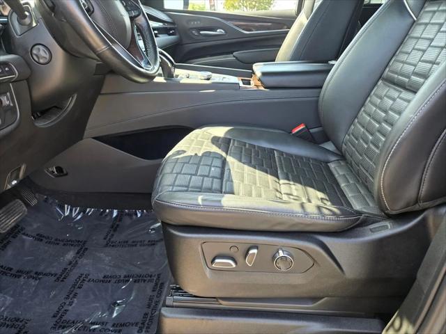2023 Cadillac Escalade ESV 4WD Sport Platinum