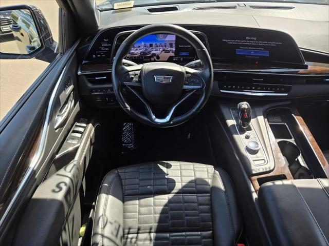2023 Cadillac Escalade ESV 4WD Sport Platinum