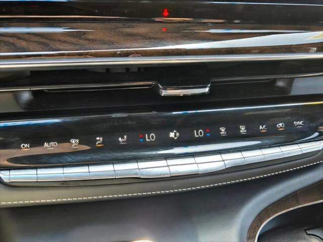2023 Cadillac Escalade ESV 4WD Sport Platinum