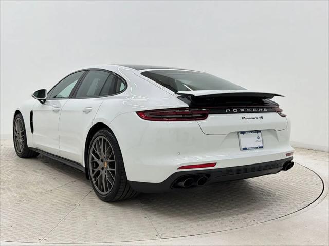 2018 Porsche Panamera 4S