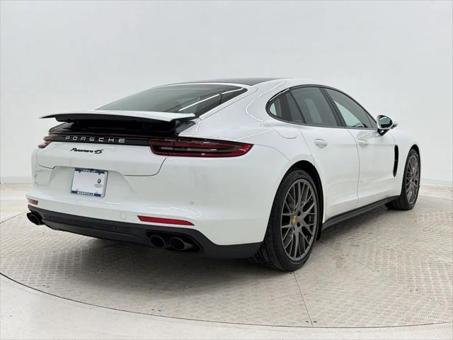2018 Porsche Panamera 4S