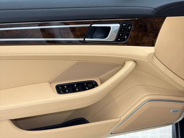 2018 Porsche Panamera 4S