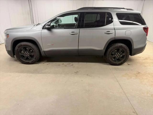 2023 GMC Acadia AWD AT4
